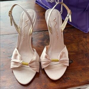 Nina Women's Pink and Gold Bow Slingback Heels